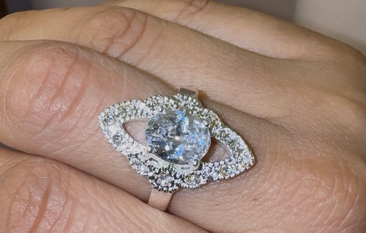 Everluxe Swarovski Crystal Halo Ring